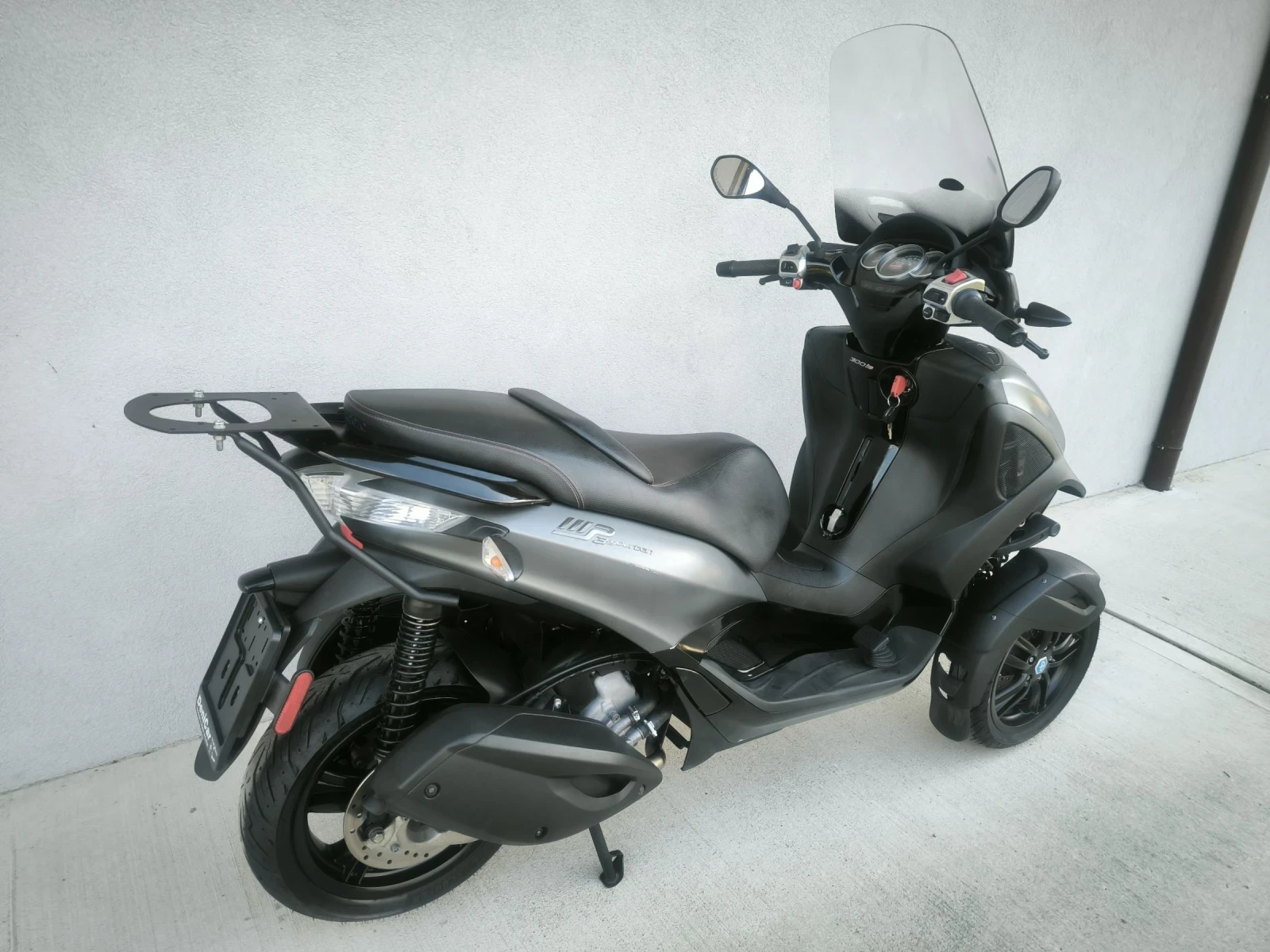 Piaggio Mp3 300 ie LT, 2018 година  - изображение 3