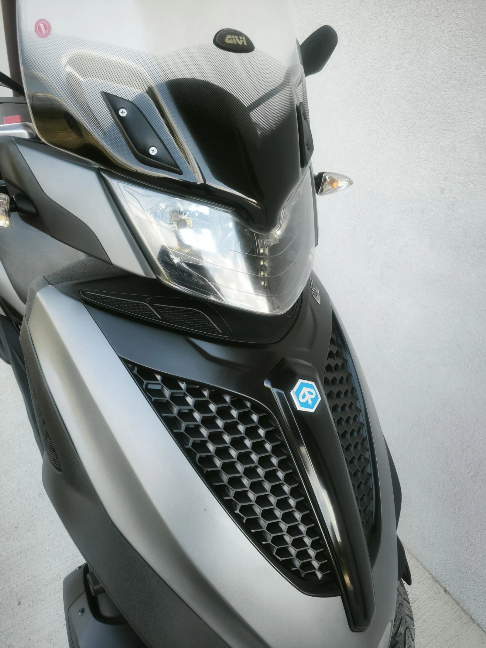 Piaggio Mp3 300 ie LT, 2018 година  - изображение 4