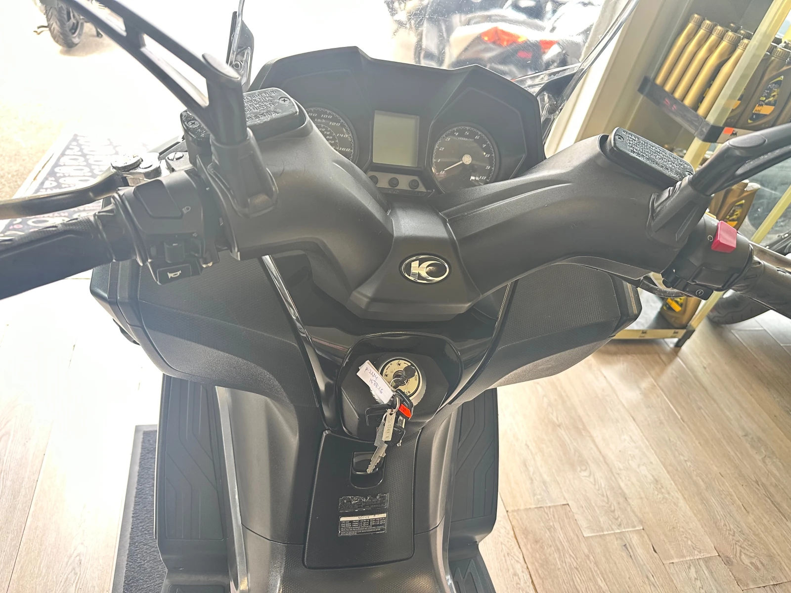 Kymco Downtown 350i ABS 11.2017г., снимка 3 - Мотоциклети и мототехника - 54604774