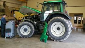Трактор CASE IH  ремонт на климатици, снимка 2
