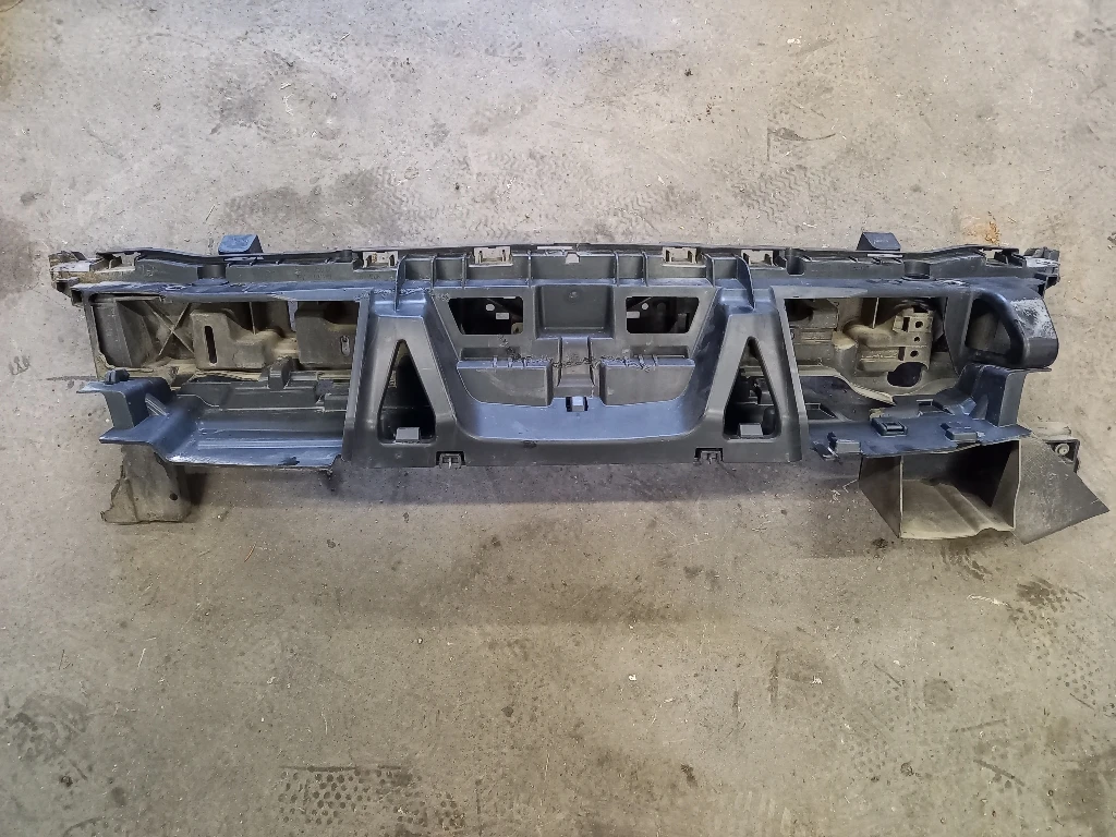     5008 () | Mobile.bg   1