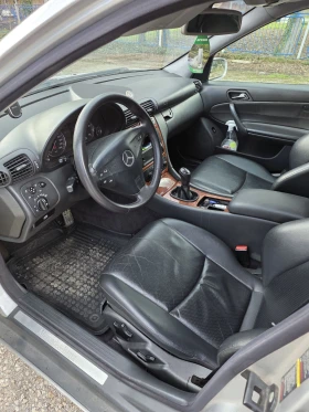Mercedes-Benz C 220 2.2, снимка 8