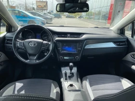 Toyota Avensis 1.8 Executive , снимка 16