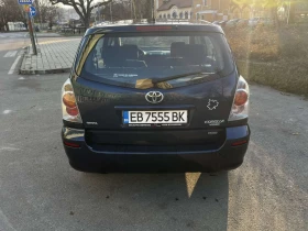 Toyota Corolla verso, снимка 4