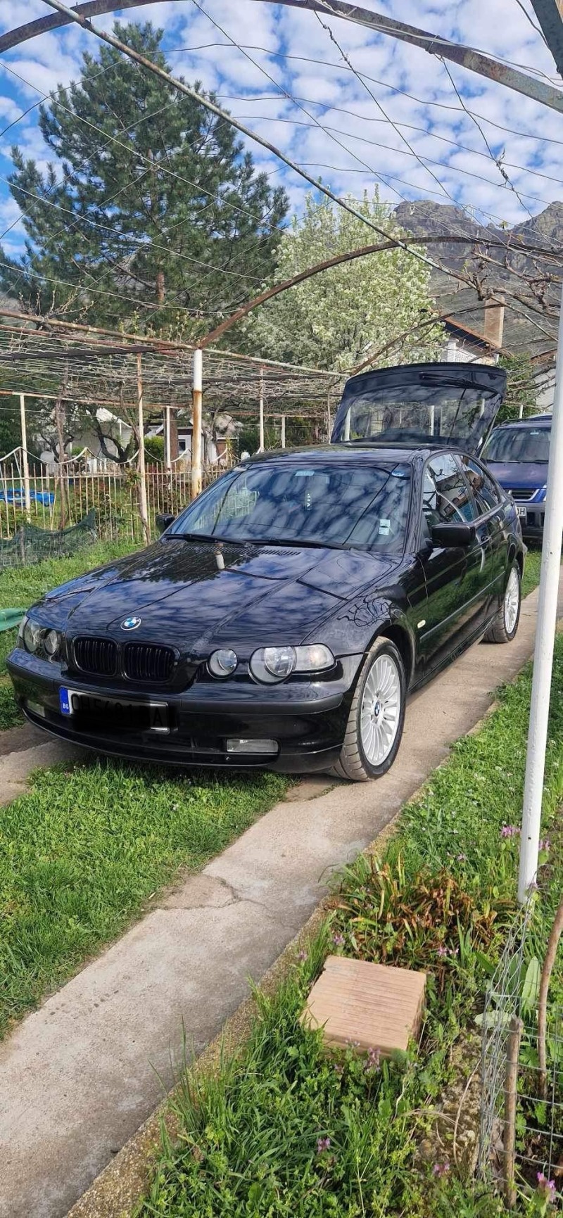BMW 320, снимка 1 - Автомобили и джипове - 46399030