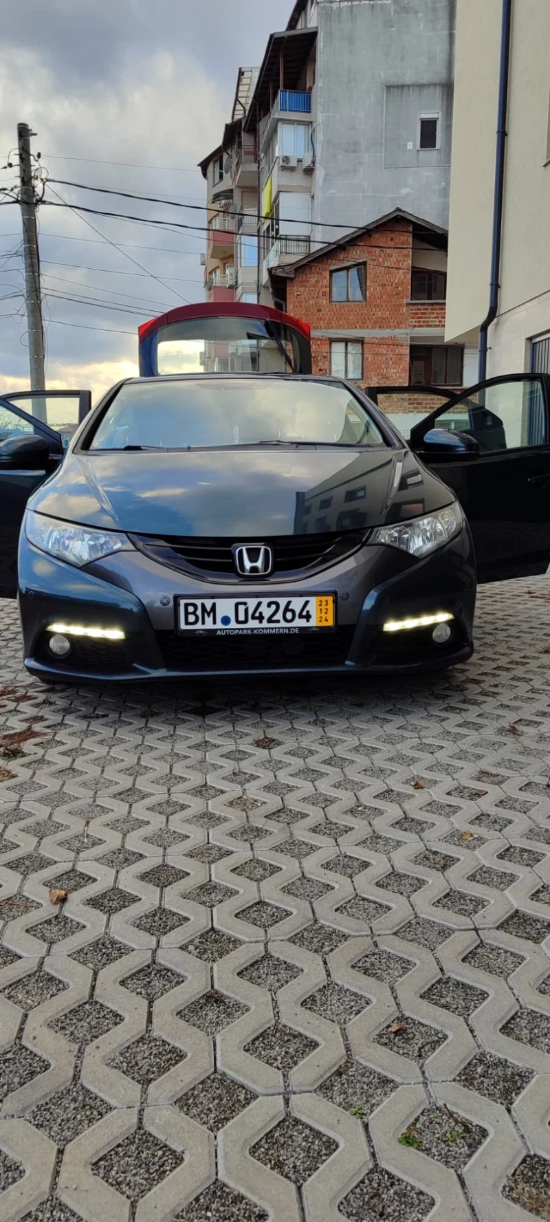 Honda Civic, снимка 2 - Автомобили и джипове - 48448588