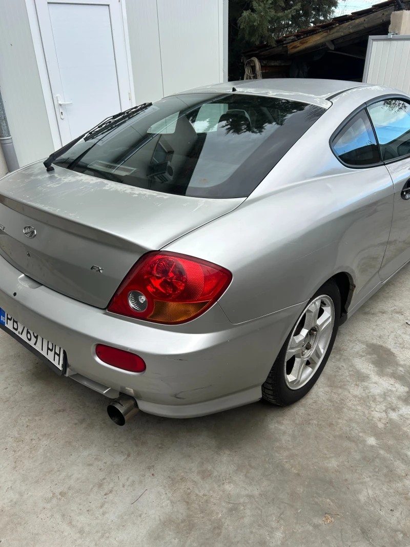 Hyundai Coupe GK 1.6 16V , снимка 3 - Автомобили и джипове - 48562858