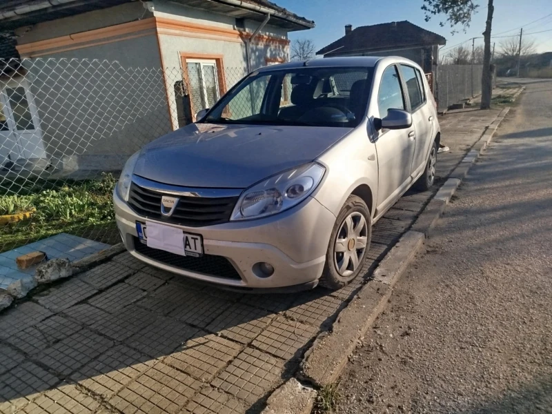 Dacia Sandero, снимка 1 - Автомобили и джипове - 48803099