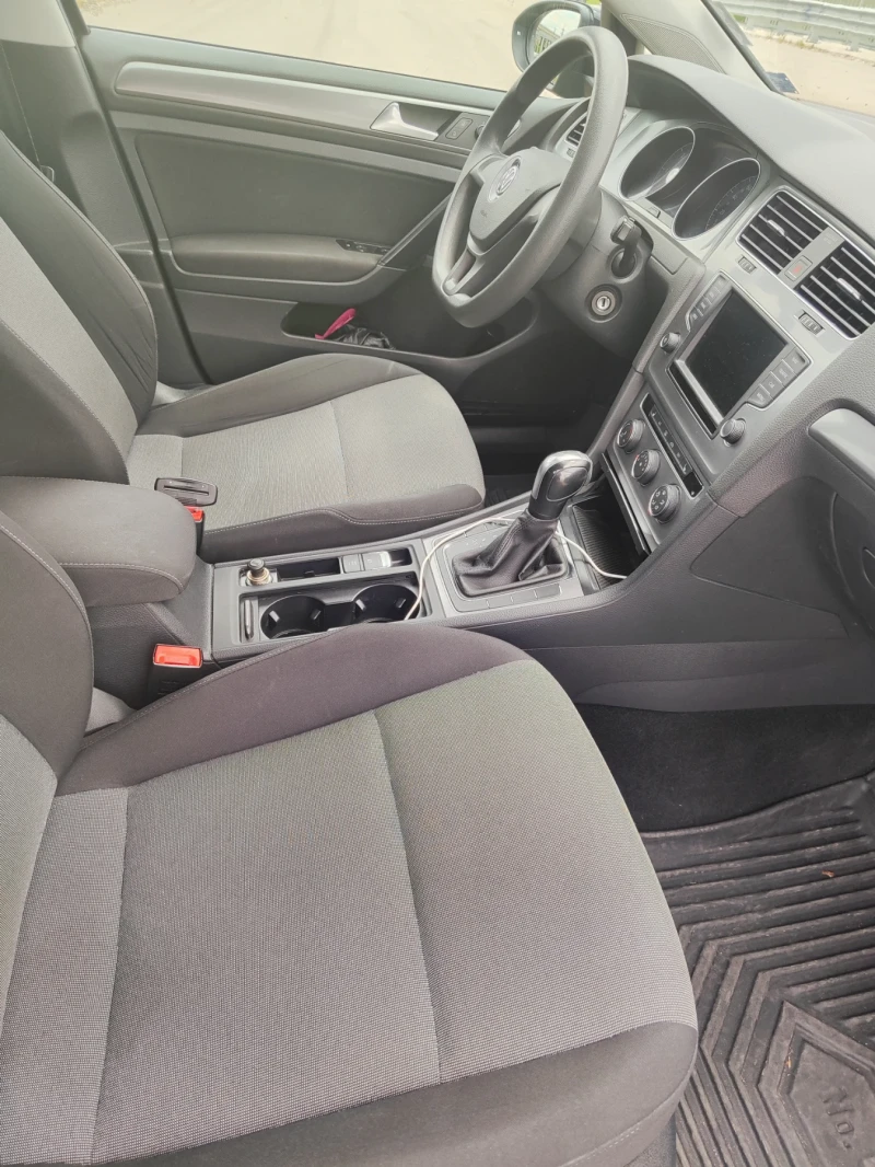 VW Golf 1, 6 dizel, снимка 12 - Автомобили и джипове - 52450196