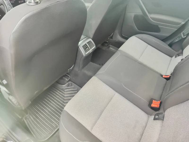 VW Golf 1, 6 dizel, снимка 15 - Автомобили и джипове - 52450196