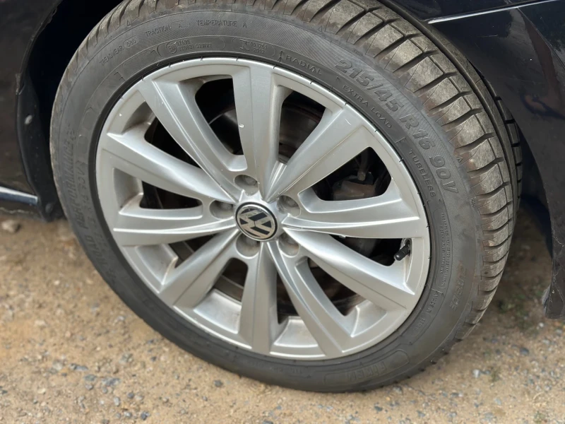 VW Polo, снимка 8 - Автомобили и джипове - 52821734