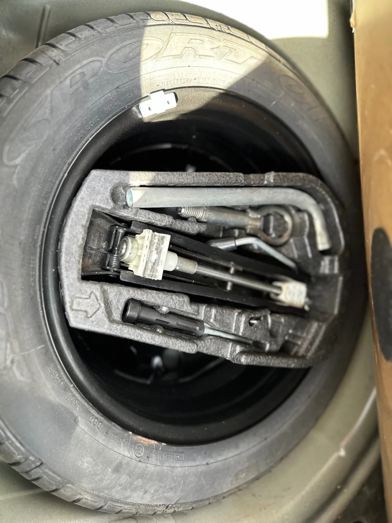 VW Polo, снимка 15 - Автомобили и джипове - 52821734