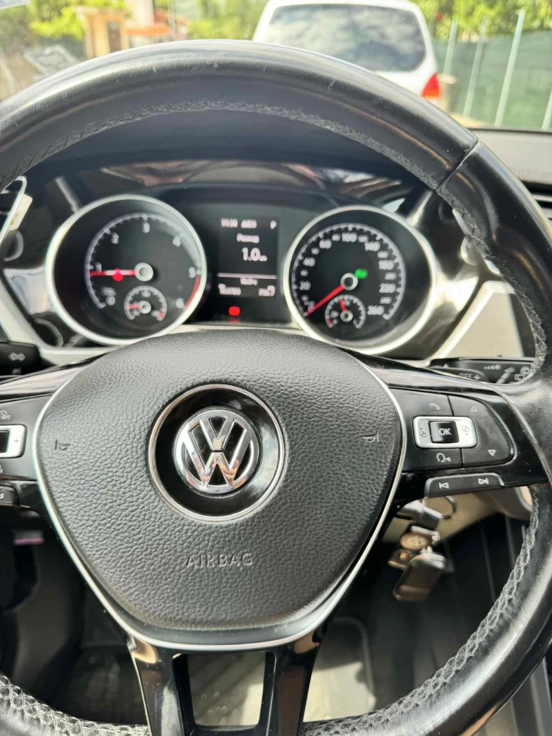 VW Touran, снимка 5 - Автомобили и джипове - 50972971