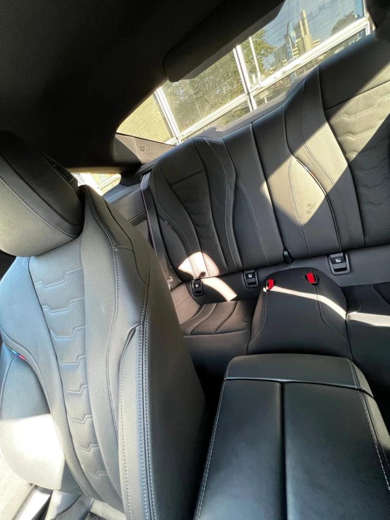 BMW 850 M850i x Drive coupe, снимка 11 - Автомобили и джипове - 52856457