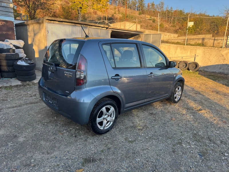 Daihatsu Sirion 1.3 , снимка 4 - Автомобили и джипове - 52230867