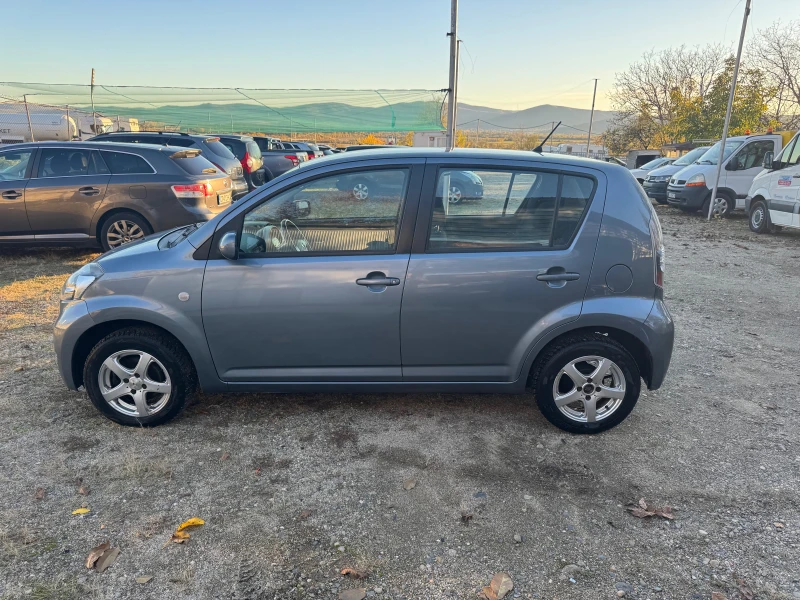 Daihatsu Sirion 1.3 , снимка 6 - Автомобили и джипове - 52230867