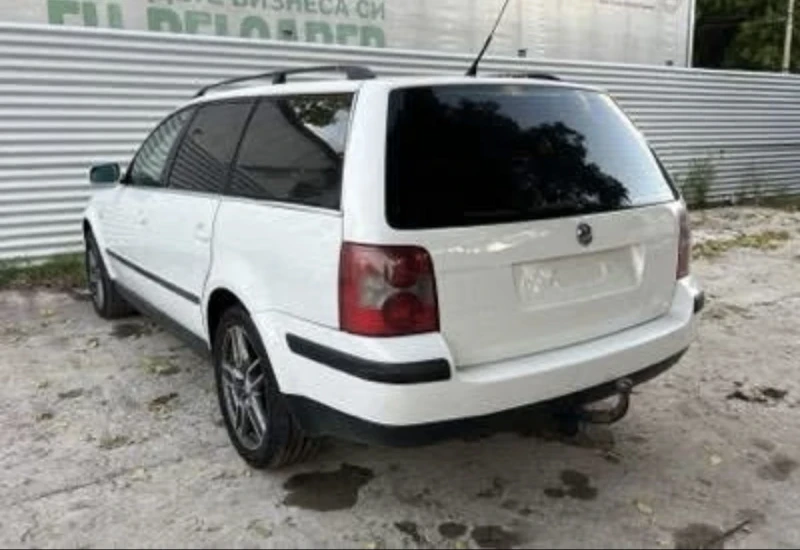 VW Passat, снимка 4 - Автомобили и джипове - 52662128