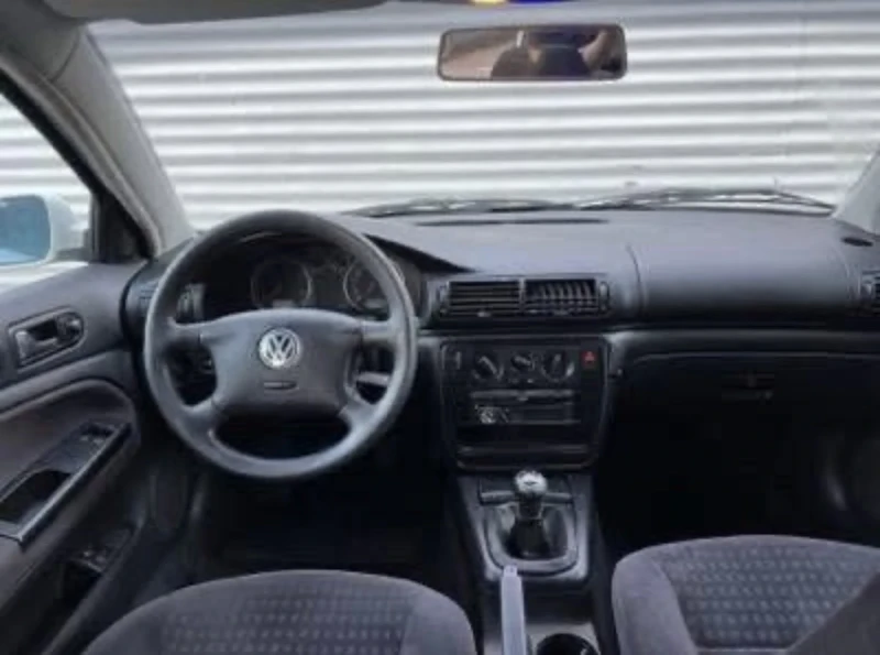 VW Passat, снимка 6 - Автомобили и джипове - 52662128