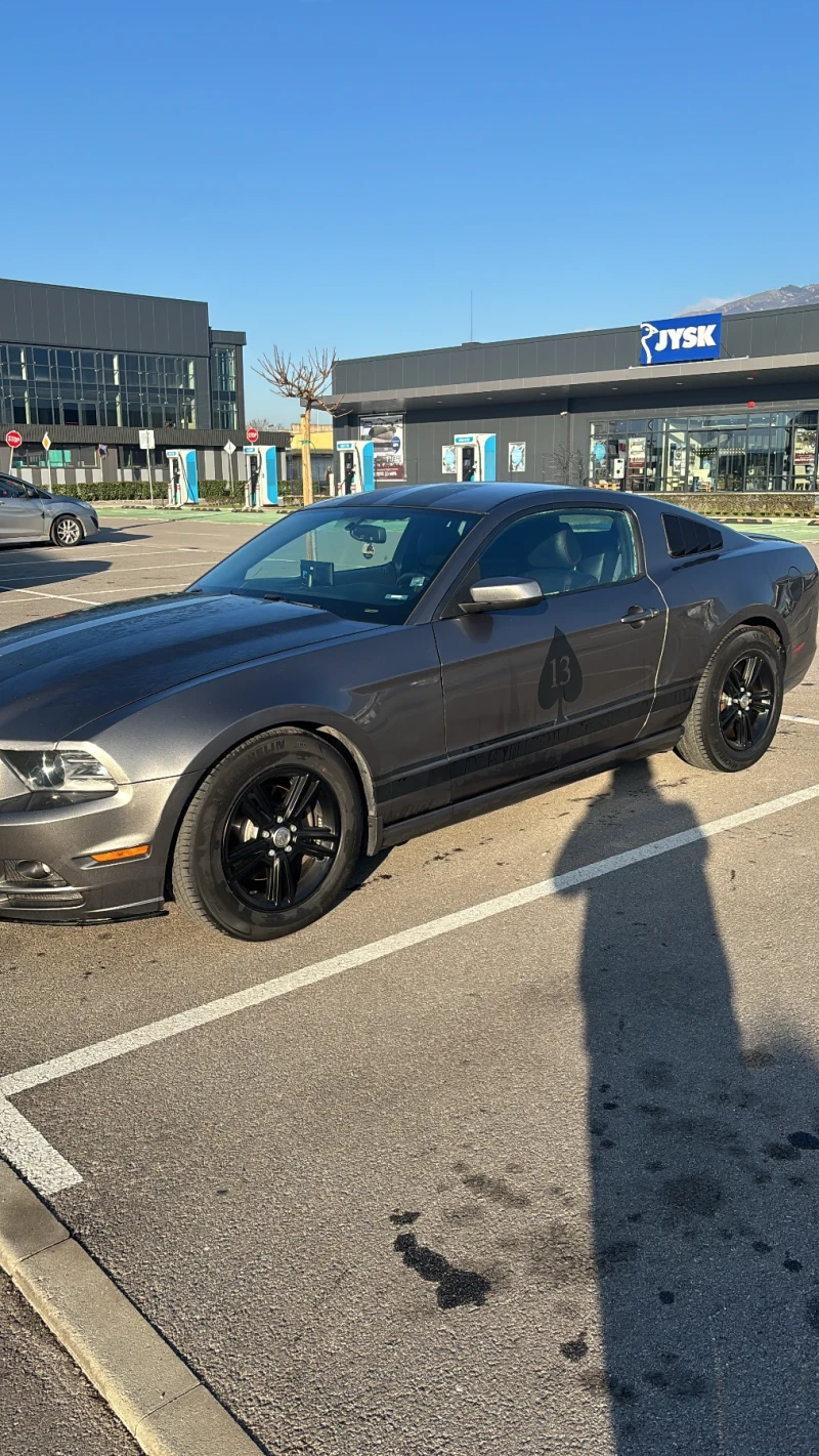 Ford Mustang, снимка 7 - Автомобили и джипове - 52748388