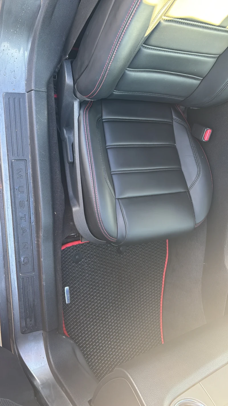 Ford Mustang, снимка 11 - Автомобили и джипове - 52748388