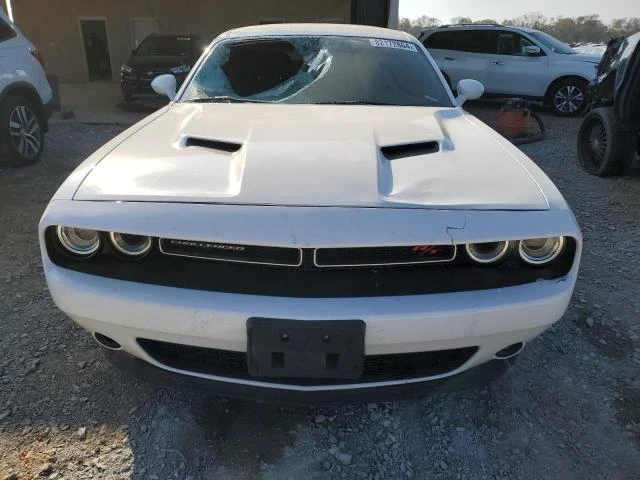 Dodge Challenger, снимка 5 - Автомобили и джипове - 48815129