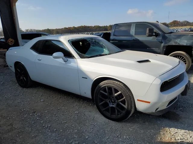 Dodge Challenger, снимка 1 - Автомобили и джипове - 48815129