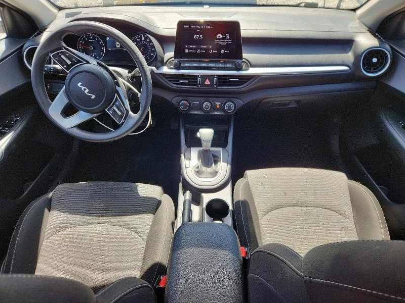 Kia Forte 2.0L 4 FRONT WHEEL DRIVE | Mobile.bg � ����������� 8