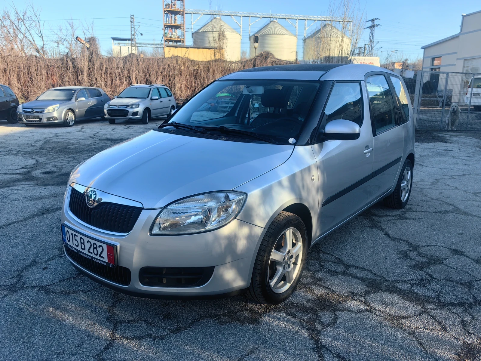 Skoda Roomster 1.6 Бензин 105 кс, Газов Инжекцион, Евро 4 - изображение 2