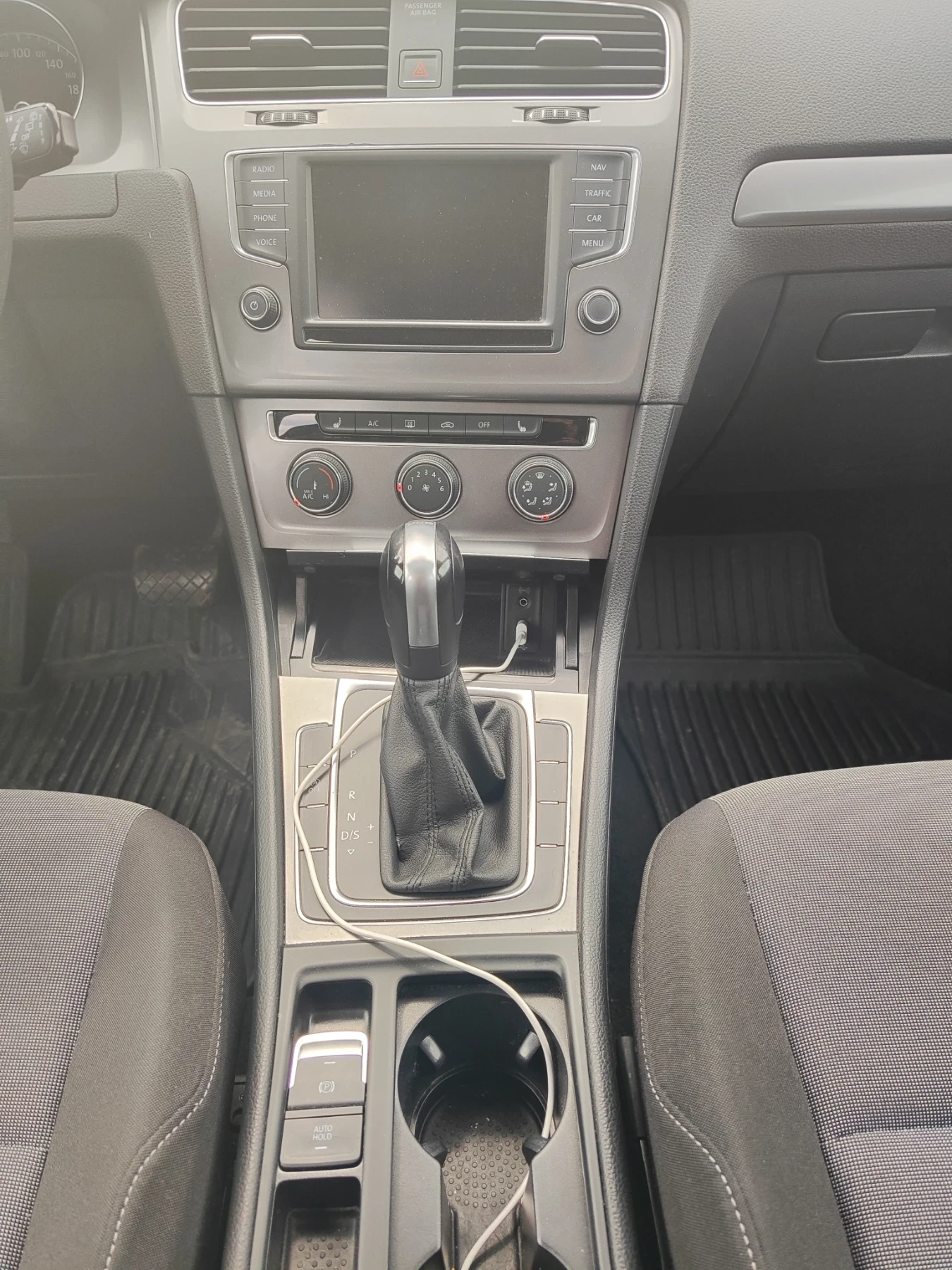 VW Golf 1, 6 dizel - изображение 10