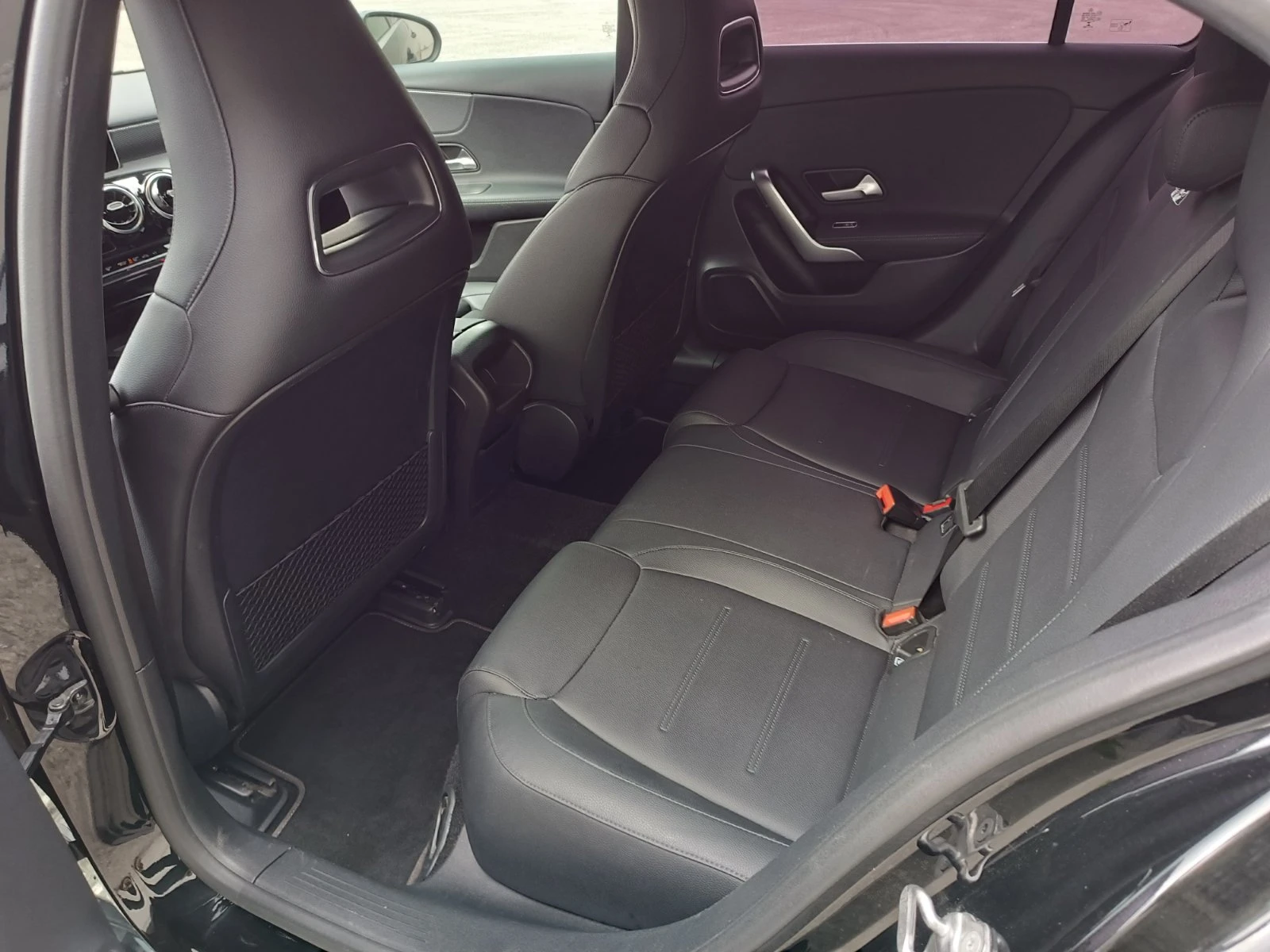 Mercedes-Benz A 200  - изображение 10