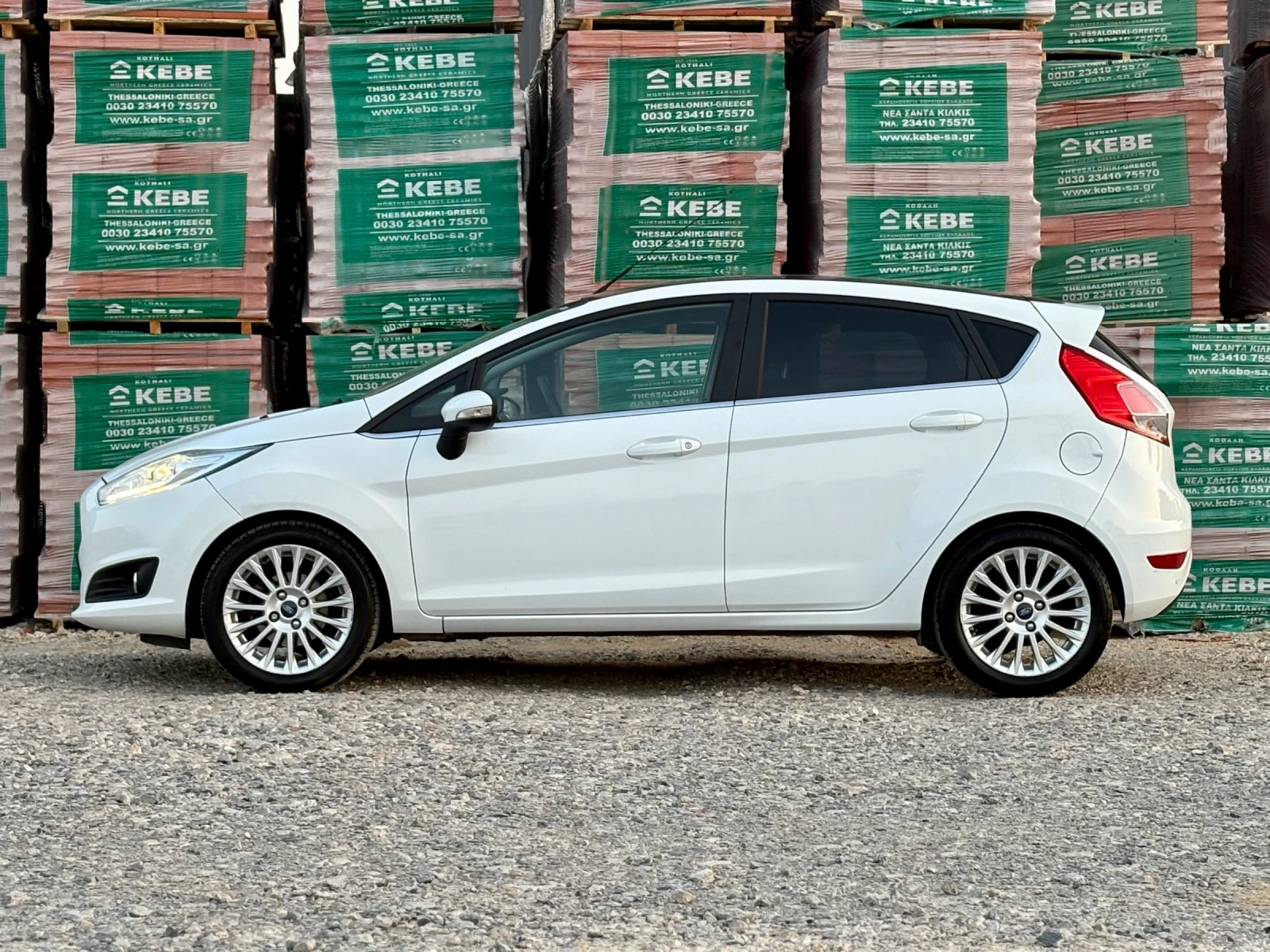 Ford Fiesta Titanium - изображение 4