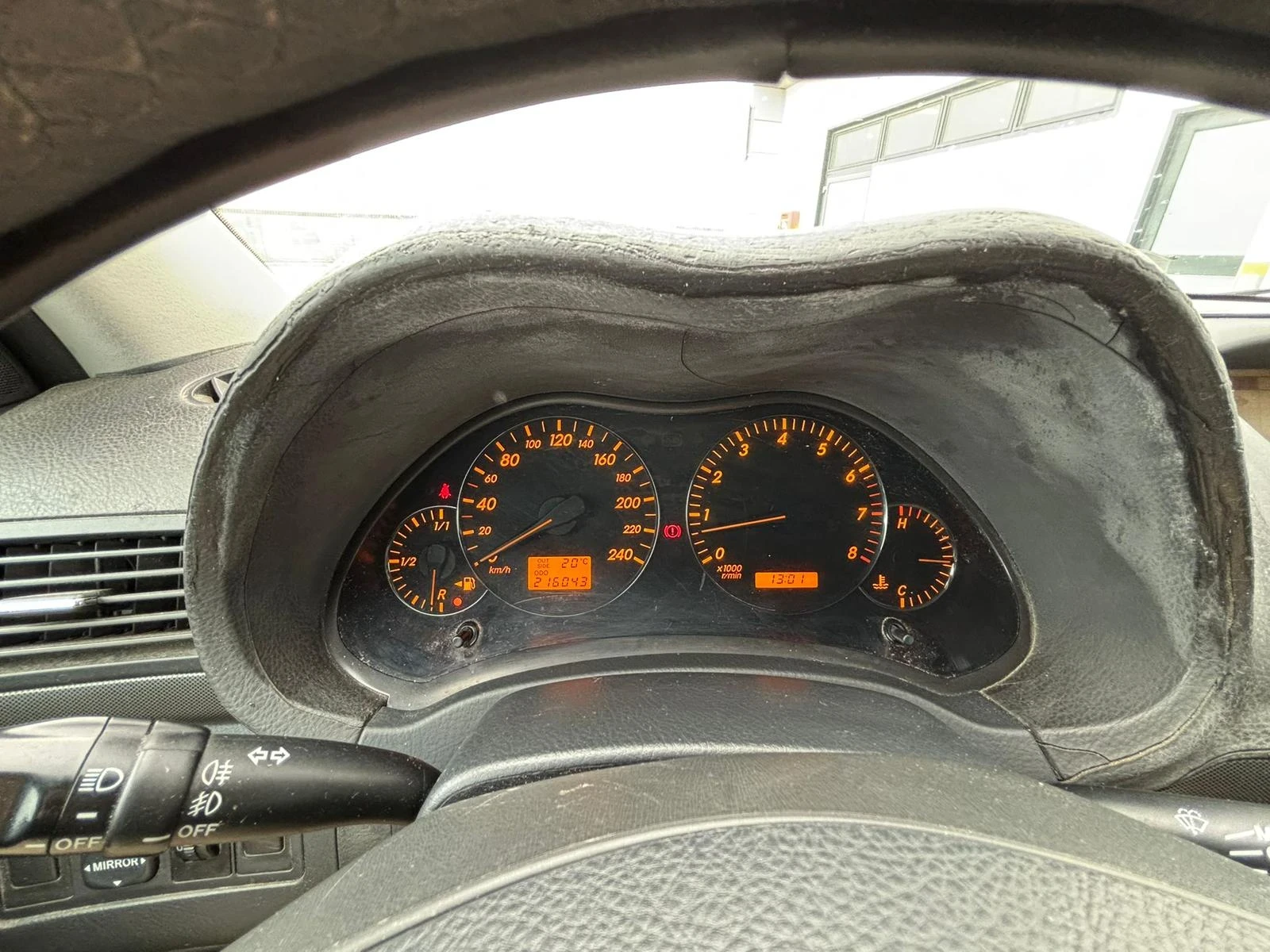 Toyota Avensis 1.6 110/81kw - изображение 9