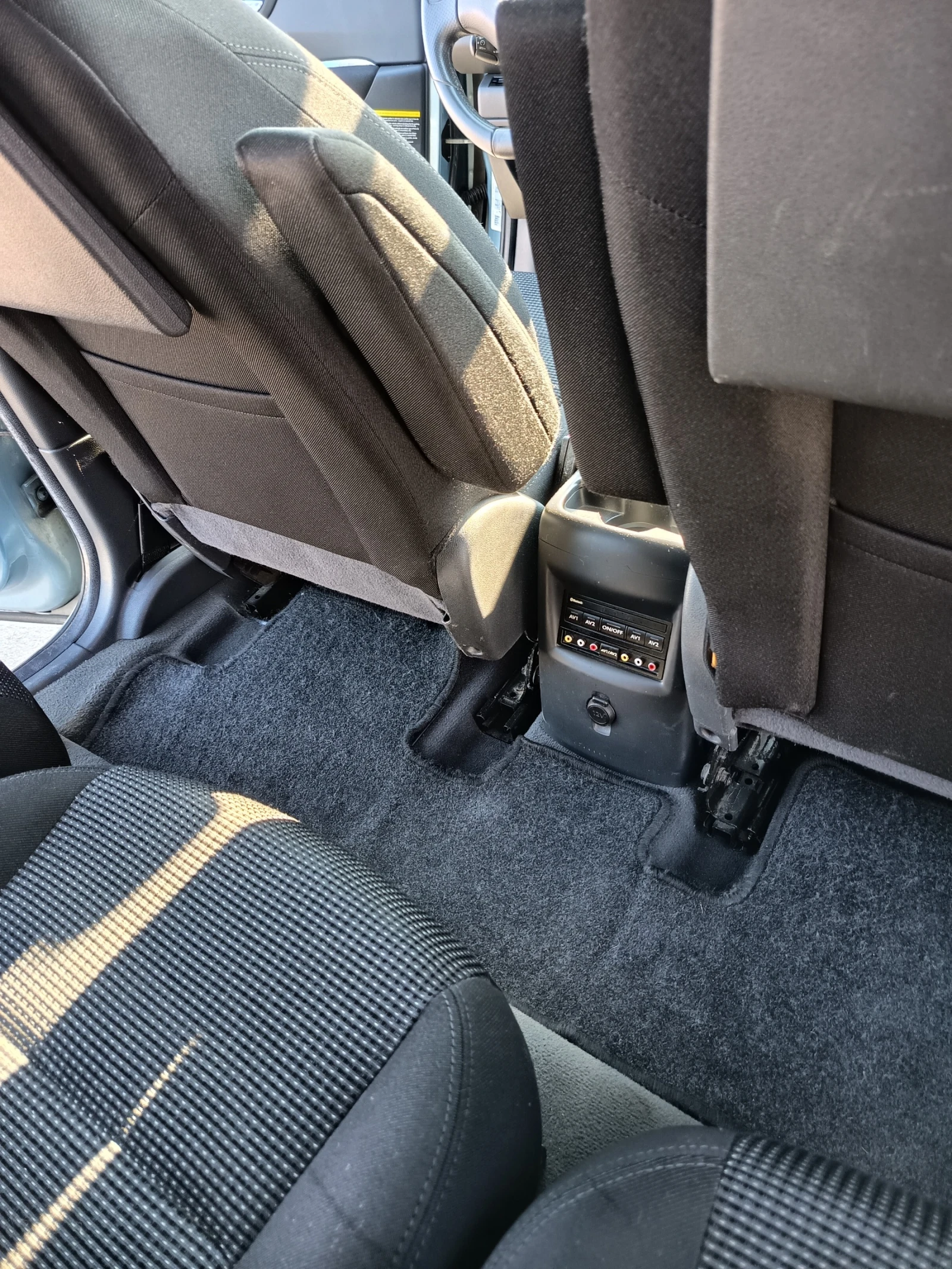 Peugeot 5008 1.6/156к.с 7 МЕСТА - изображение 10