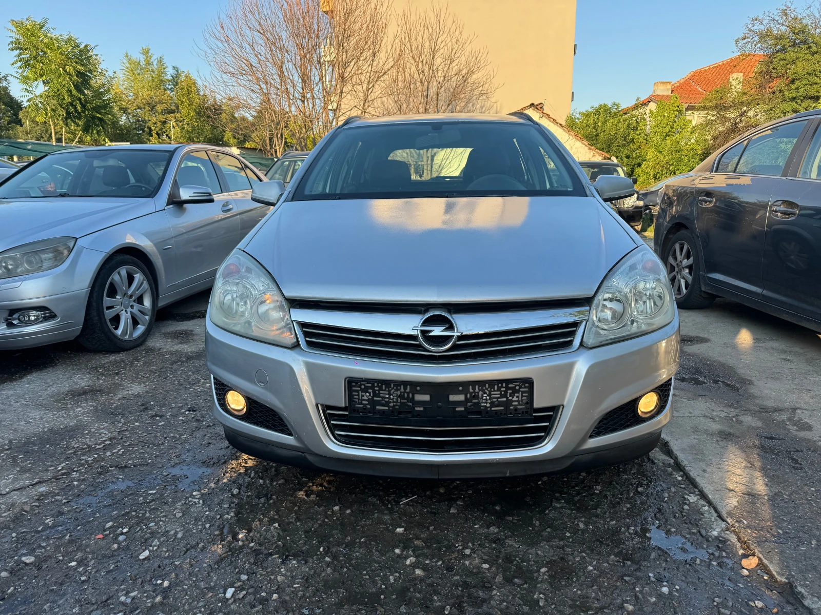 Opel Astra 1.9CDTI 120HP 6 SKOROSTI FACELIFT KLIMA 2010G EUR5 - изображение 3
