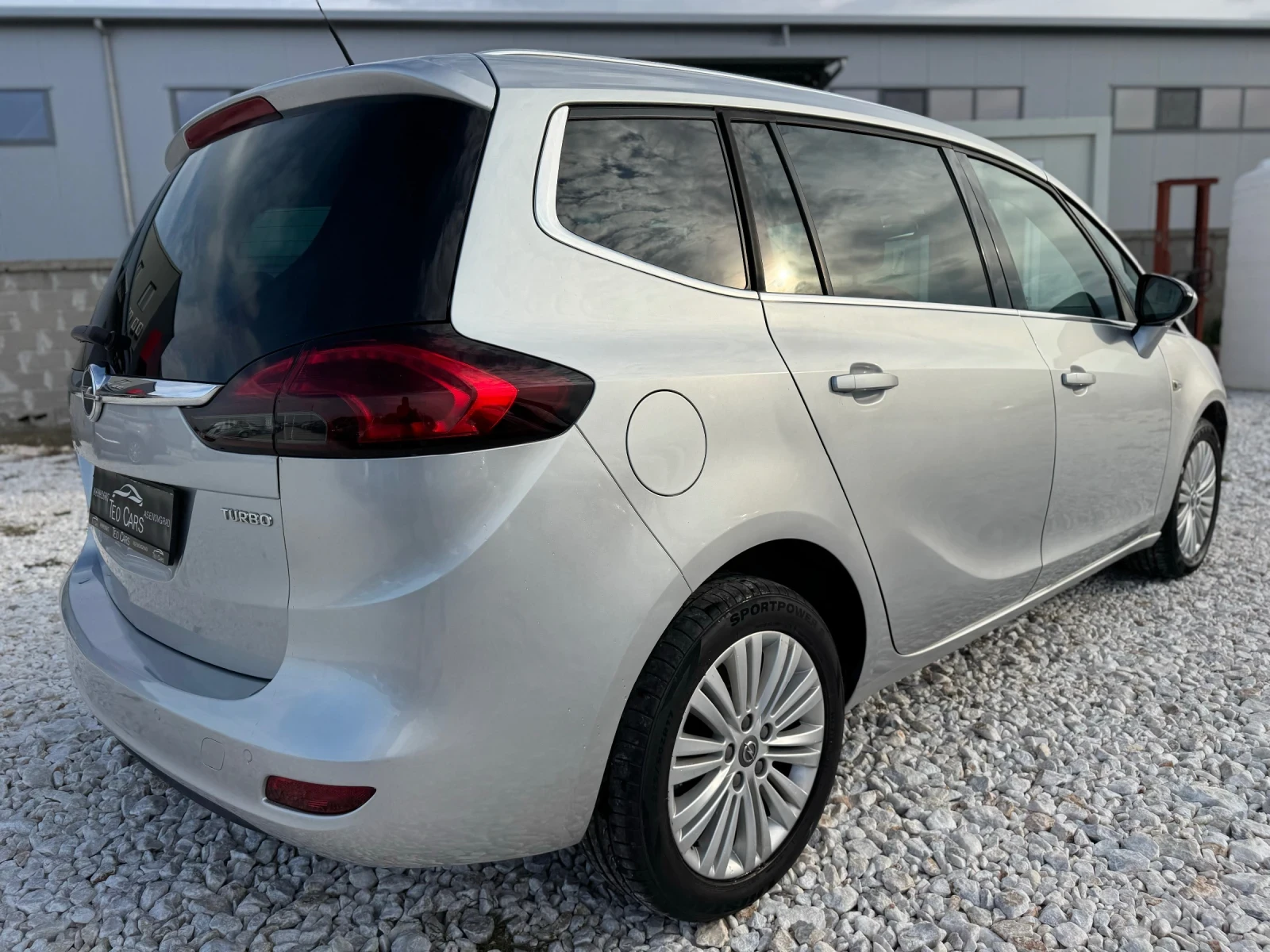 Opel Zafira Tourer 1.4 TURBO / LPG BRC / 6+ 1 / COSMO - изображение 7
