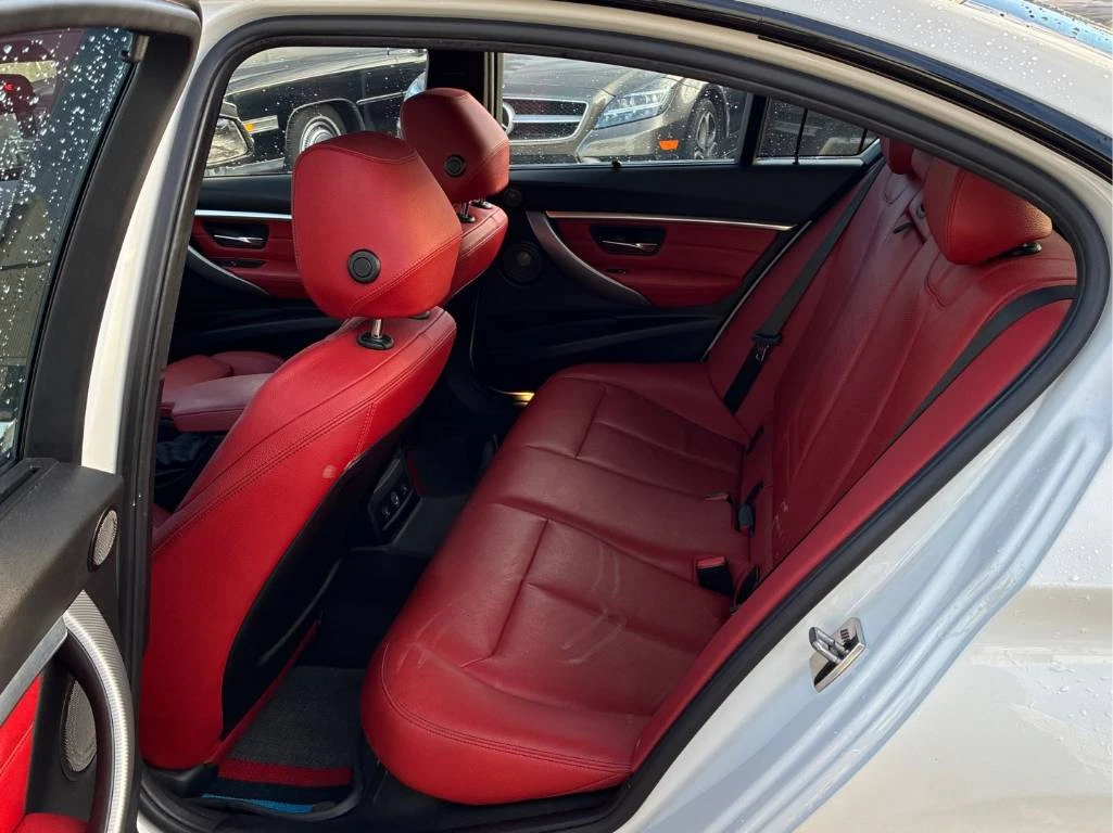 BMW 340 CARFAX* 360* СЛЕДЕНЕ НА ЛЕНТИ* ХЕДЪП* ДИГИТАЛНО - изображение 10