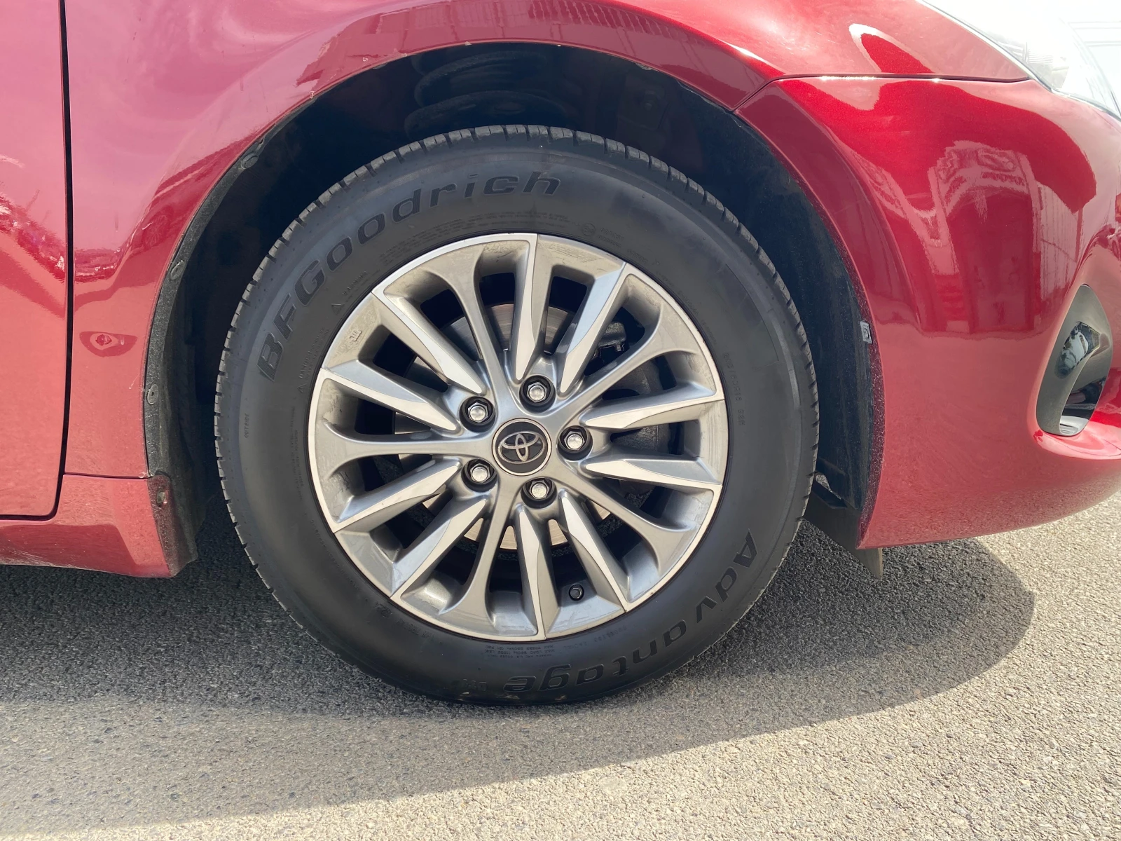 Toyota Avensis 1.8 Executive  | Mobile.bg � ����������� 11