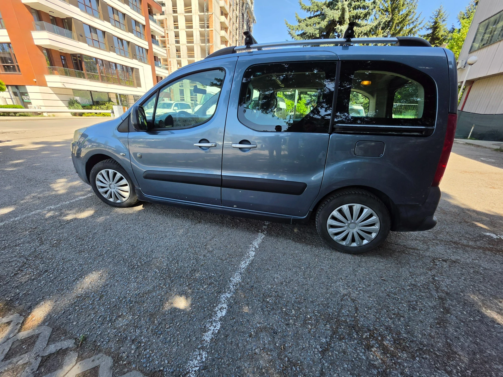 Peugeot Partner Tepee, снимка 4 - Автомобили и джипове - 54333846