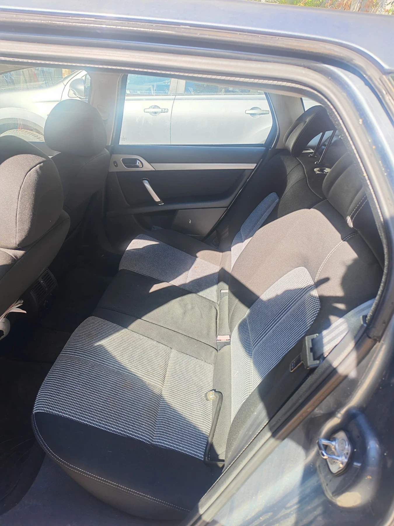 Peugeot 407, снимка 15 - Автомобили и джипове - 55835109