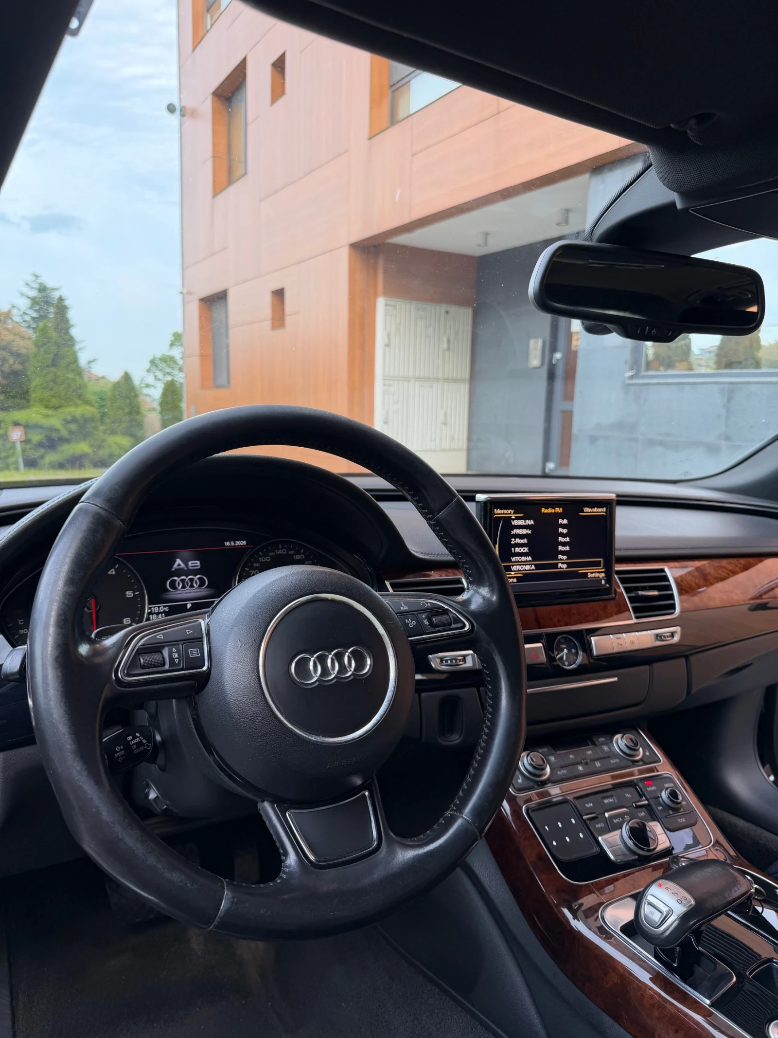 Audi A8 4.2 TDI , снимка 8 - Автомобили и джипове - 54576141
