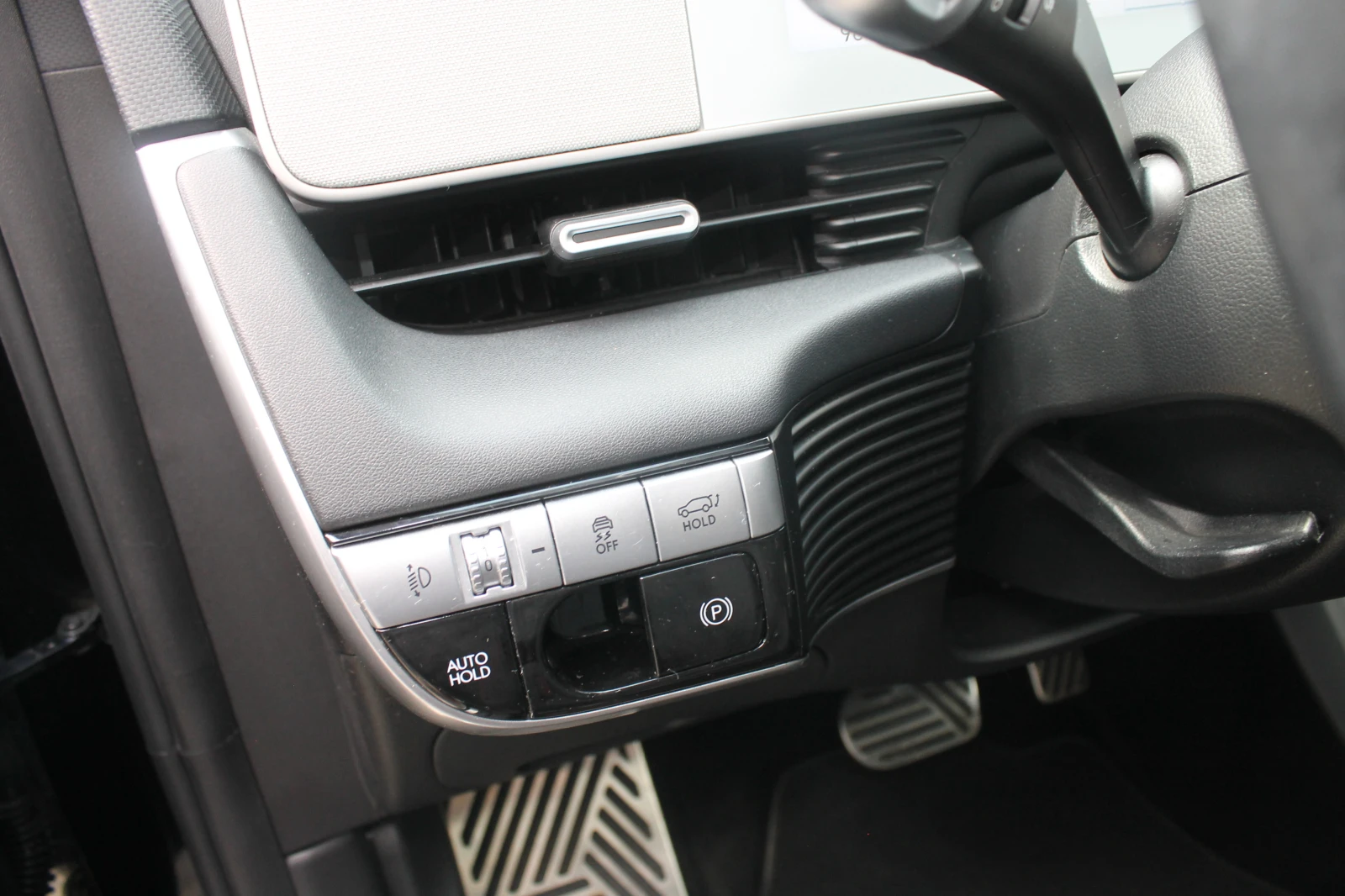 Hyundai Ioniq 5 НАЛИЧЕН, ИТАЛИЯ Evolution, снимка 10 - Автомобили и джипове - 54607249