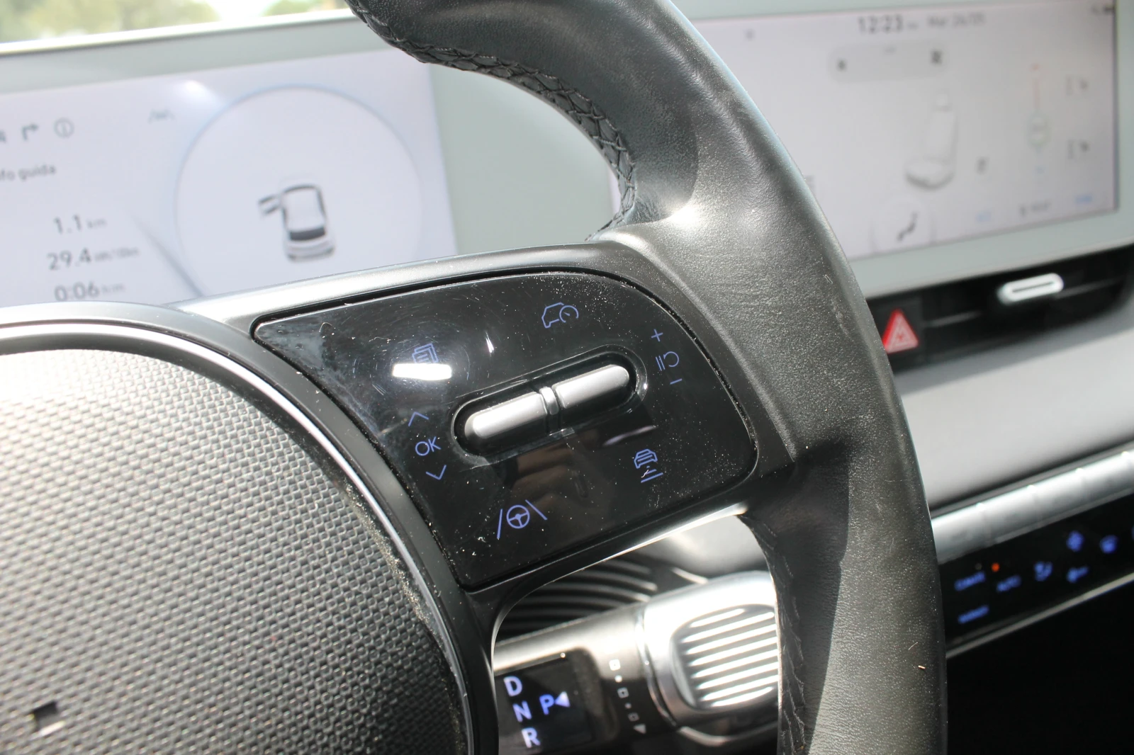 Hyundai Ioniq 5 НАЛИЧЕН, ИТАЛИЯ Evolution, снимка 12 - Автомобили и джипове - 54607249