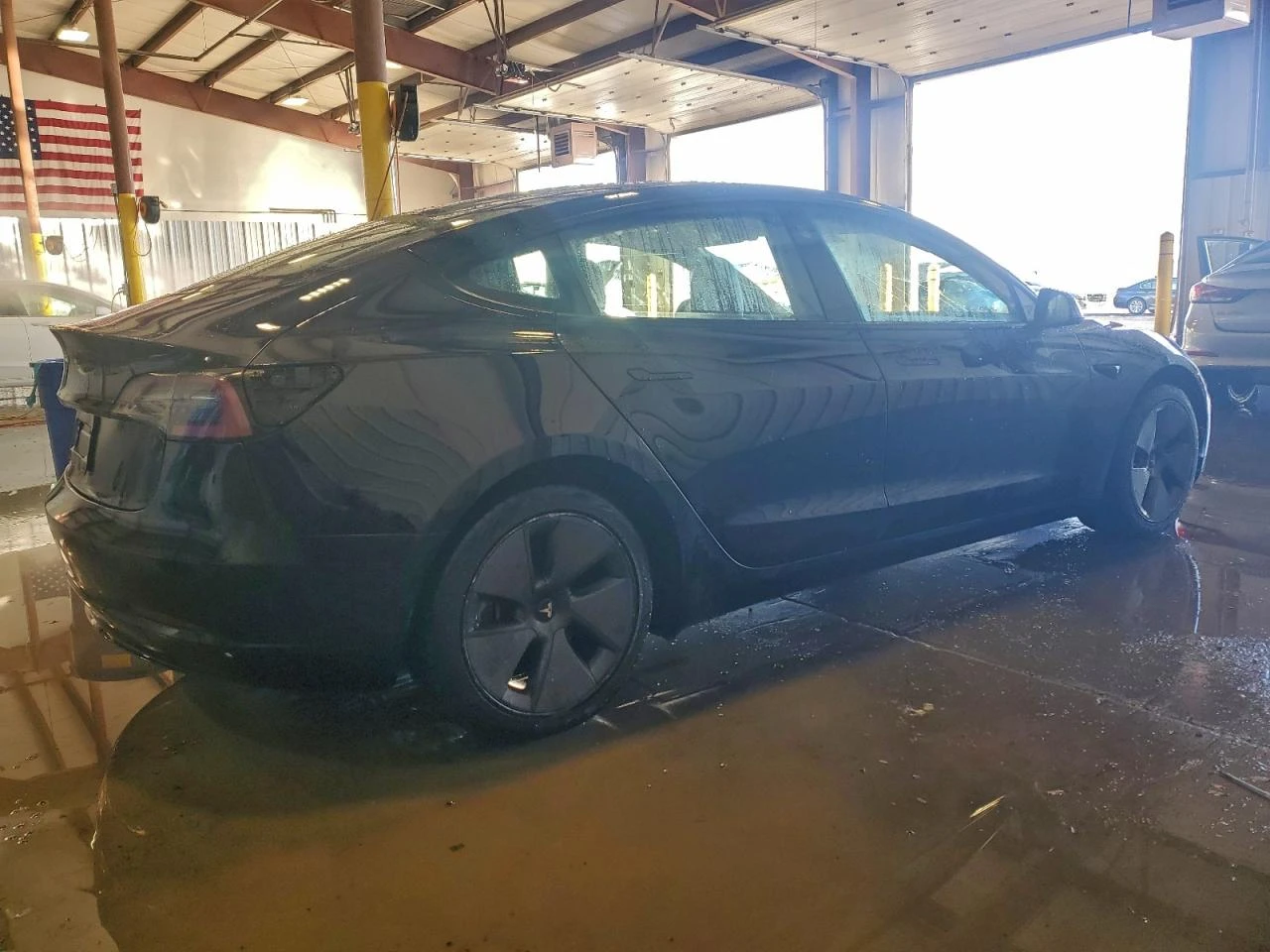 Tesla Model 3, снимка 3 - Автомобили и джипове - 54663553