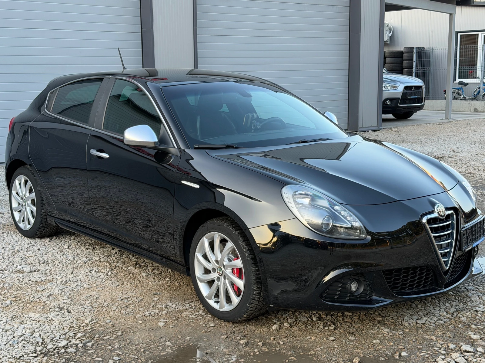Alfa Romeo Giulietta 1.4BENZIN* TOP* NAVI* KOJA, снимка 3 - Автомобили и джипове - 54758636