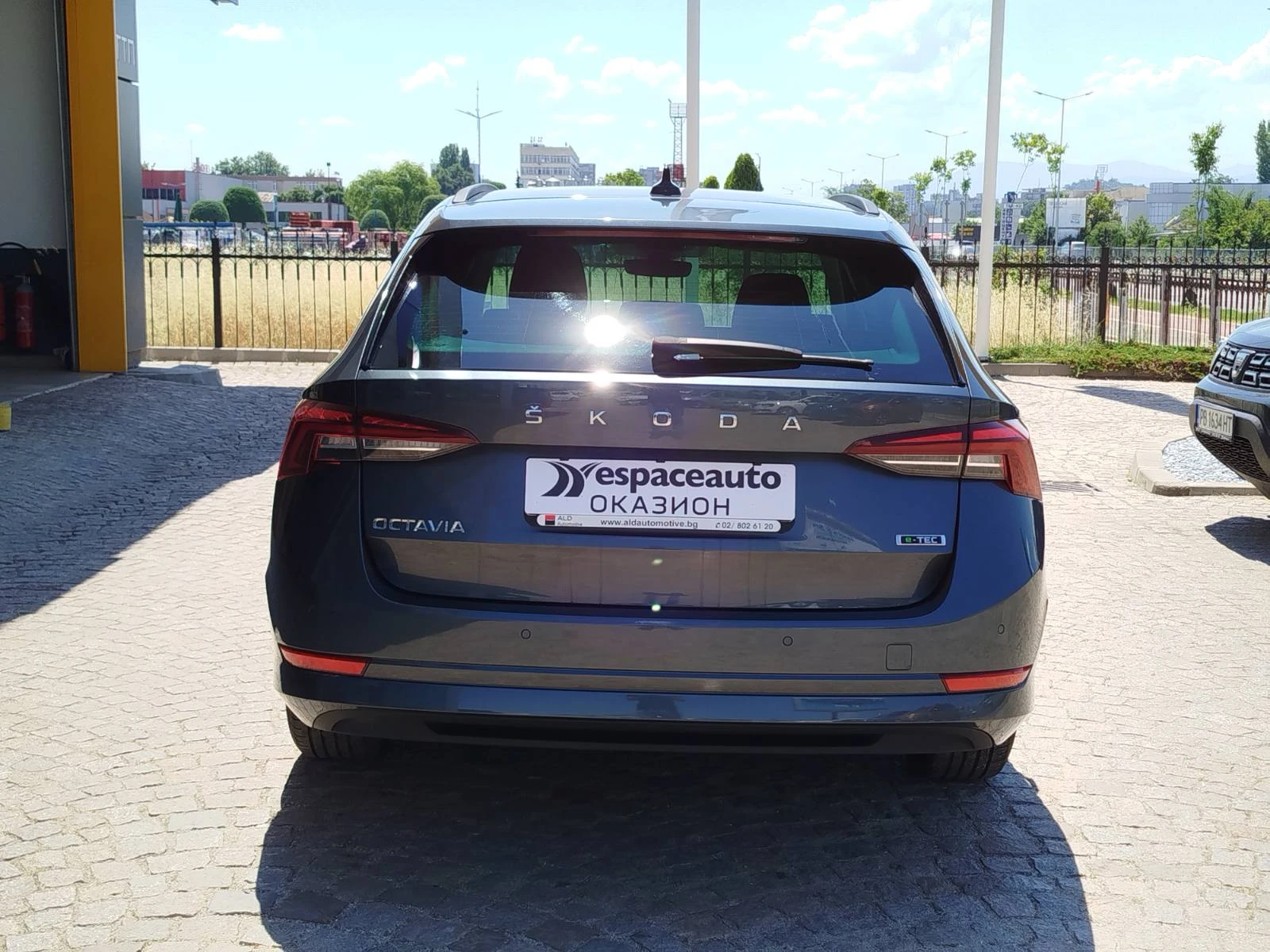 Skoda Octavia 1.5 TSI/150 к.с., снимка 6 - Автомобили и джипове - 55055994
