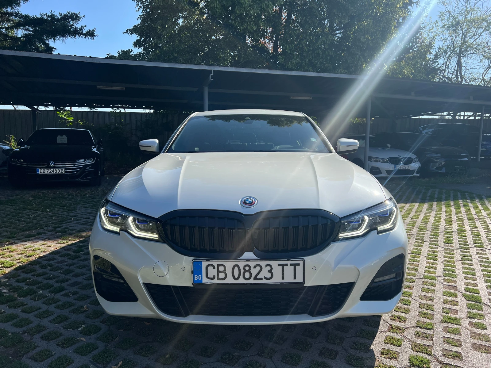 BMW 330 e xDrive / M-Pack, снимка 2 - Автомобили и джипове - 55291034
