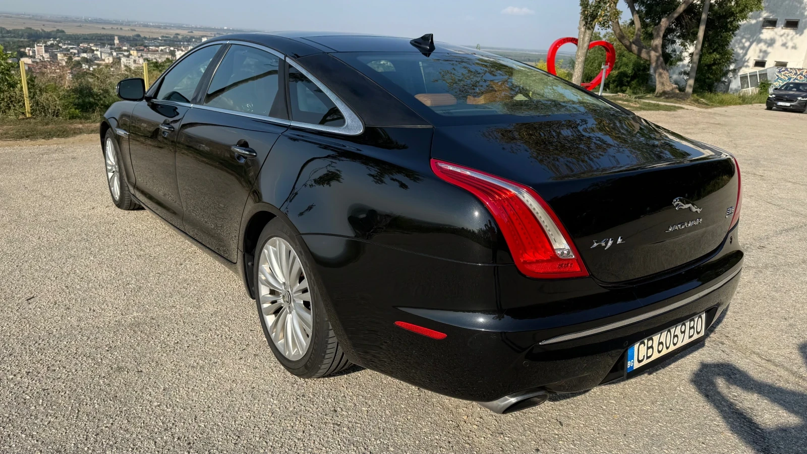 Jaguar Xj XJL Portofolio, снимка 3 - Автомобили и джипове - 55929377