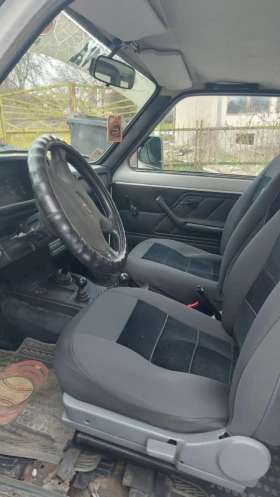 Lada Niva - 2550 € / 4987.37 лв. - 21715689 5