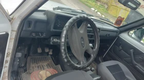 Lada Niva - 2550 € / 4987.37 лв. - 21715689 6