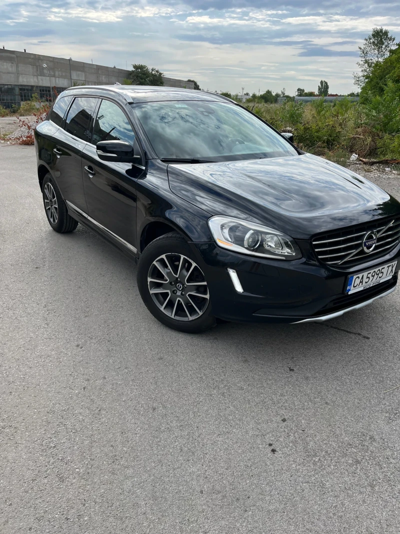 Volvo XC60, снимка 3 - Автомобили и джипове - 47231758